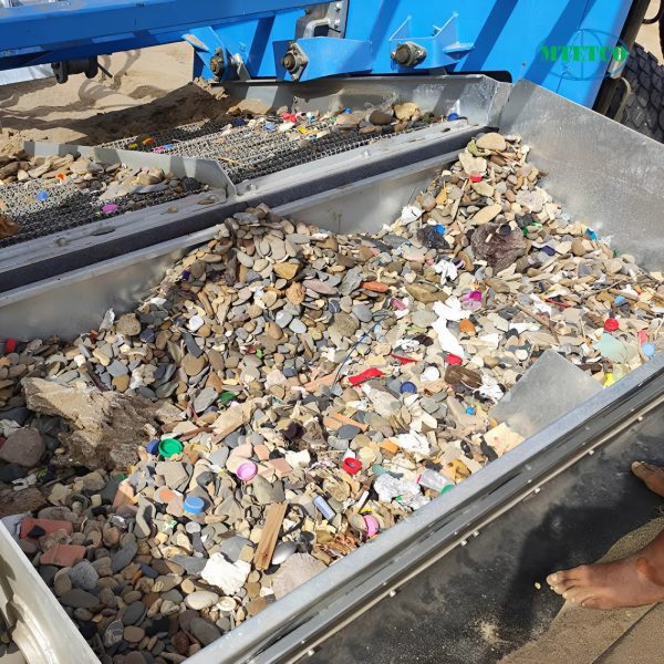 Máy làm sạch bãi biển Big Tapiro