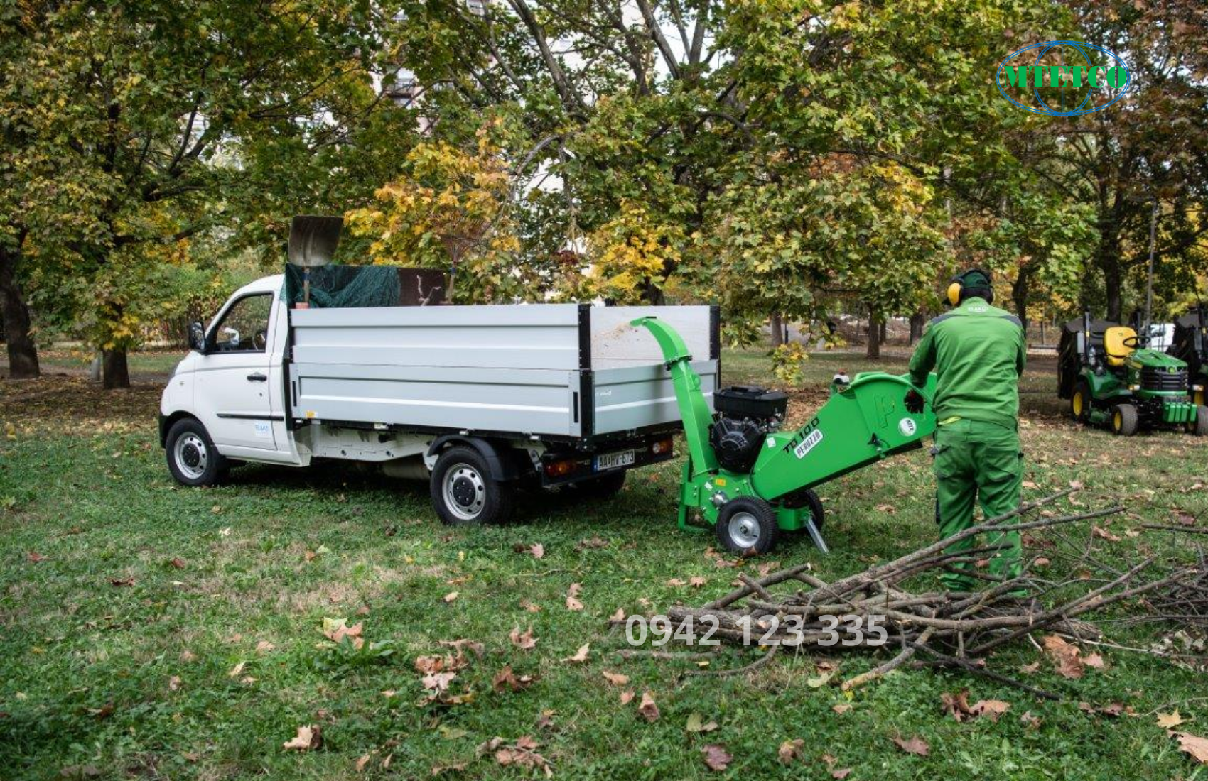 Máy băm cành cây TB100 động cơ xăng 18 B&S