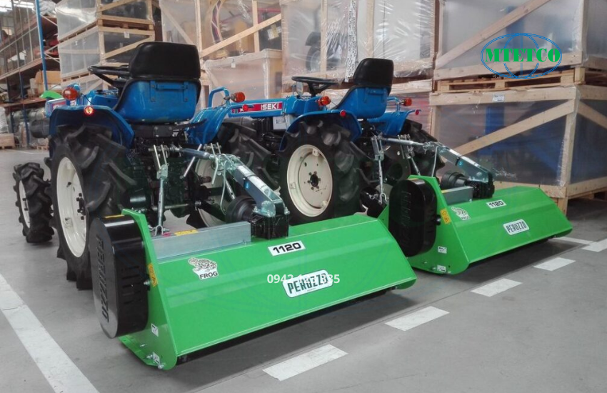 Máy cắt cỏ gắn sau đầu kéo Frog