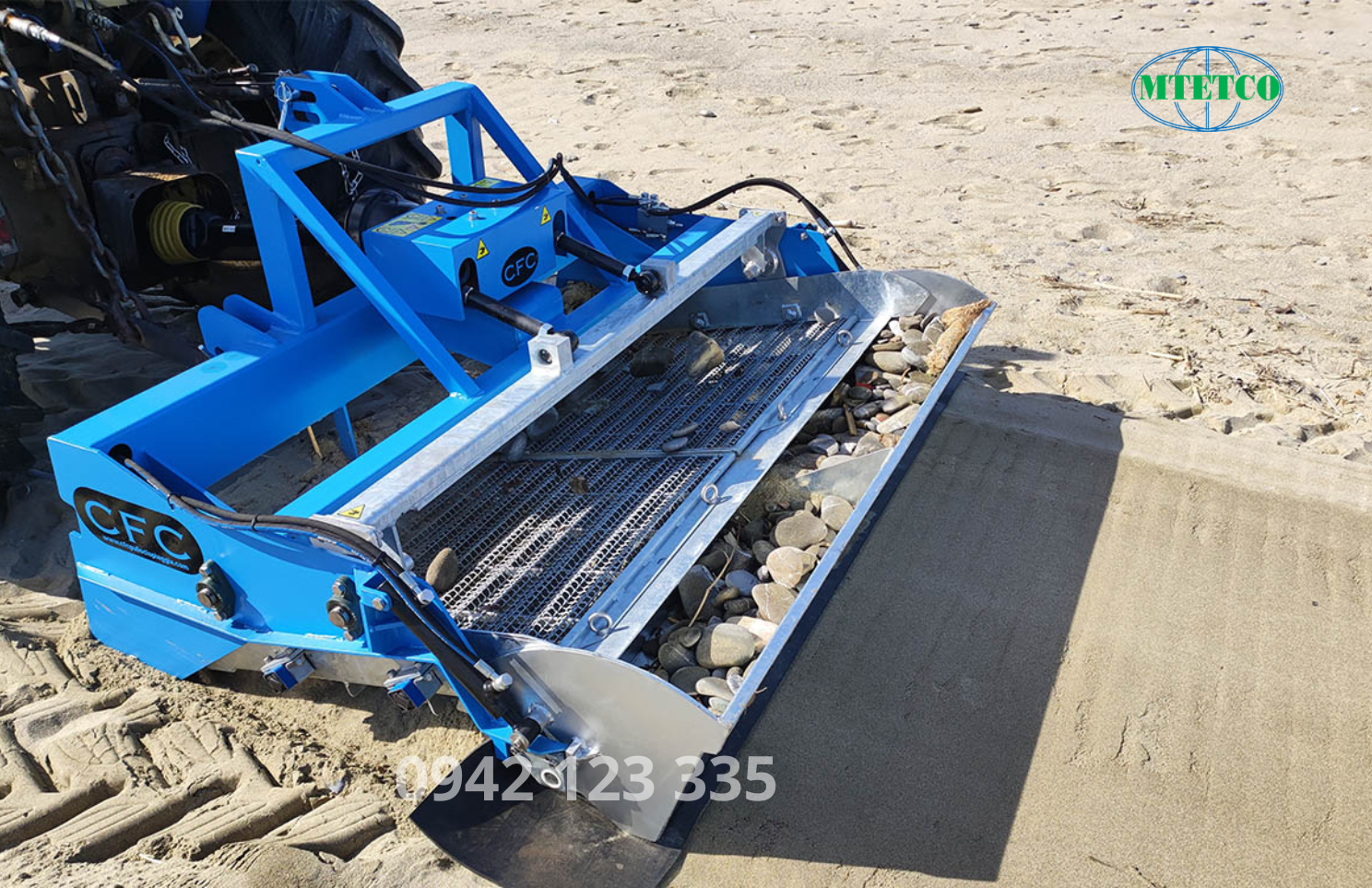 Nên tránh cát ướt quá nhão và không chạy ngược chiều sóng