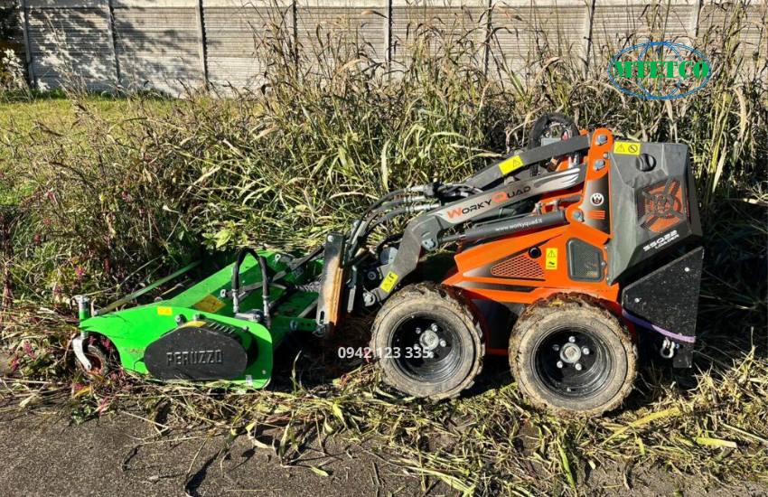 Nên bảo dưỡng máy cắt cỏ định kỳ theo giờ vận hành và mùa vụ để duy trì hiệu suất cắt