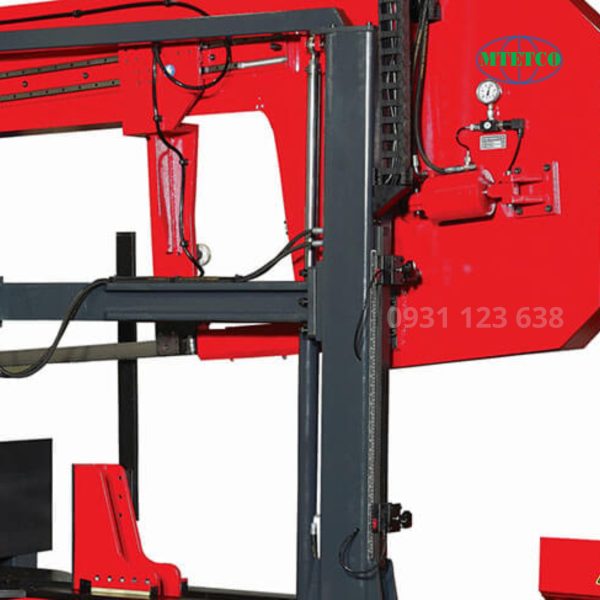 Máy cưa vòng KarMetal KDG