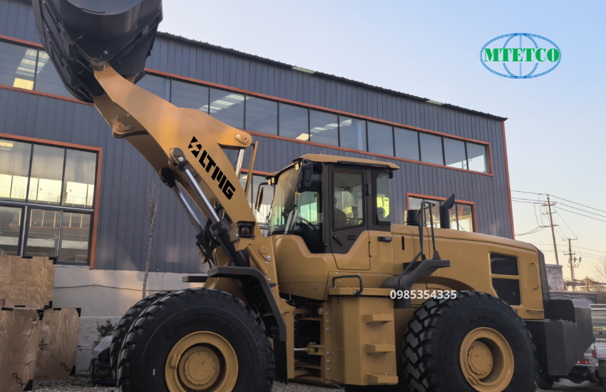 Động cơ hiệu suất cao và hệ thống truyền động thủy lực