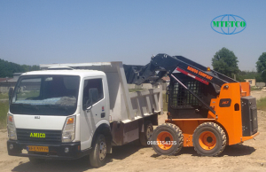 Máy xúc mini bánh lốp J Bawoo