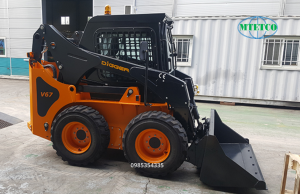 Máy xúc mini bánh lốp VJ Bawoo