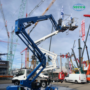 Xe nâng người dạng chân nhện CTE Traccess 160E-170E-230E chạy pin