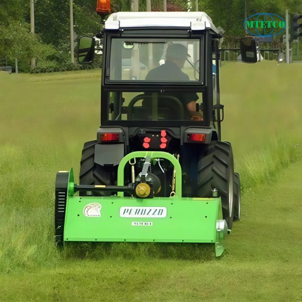 Máy cắt cỏ gắn sau đầu kéo PUMA