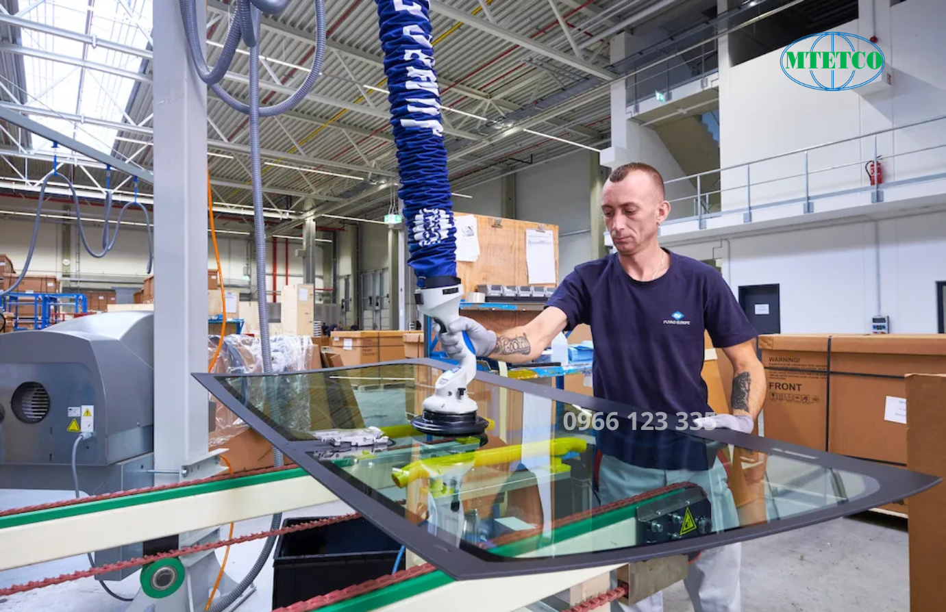 Thiết bị nâng kính Palamatic