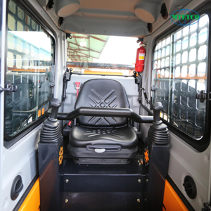 Máy xúc Mini bánh lốp Bawoo BSL