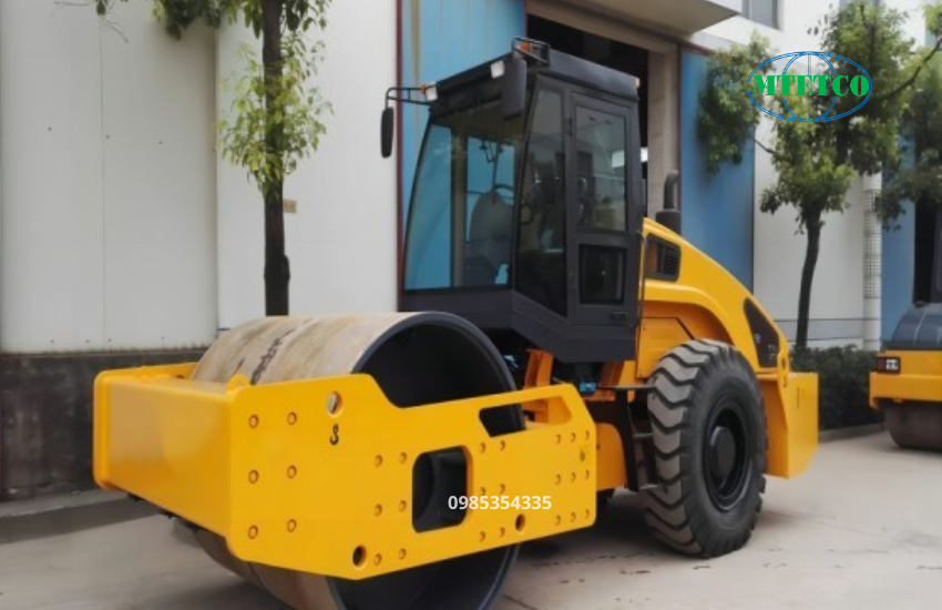 Xe lu Loại lớn LTC200/220 LTMG