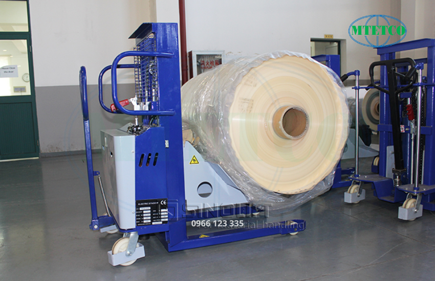 Xe nâng cuộn màng Sinolift CTD1000-M700