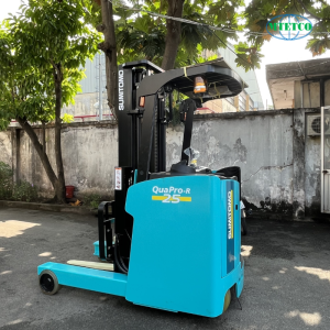 Xe nâng hàng điện đứng lái Sumitomo