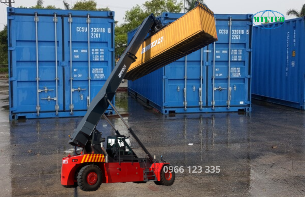 Khung thép chịu lực cao, thích ứng địa hình đa dạng