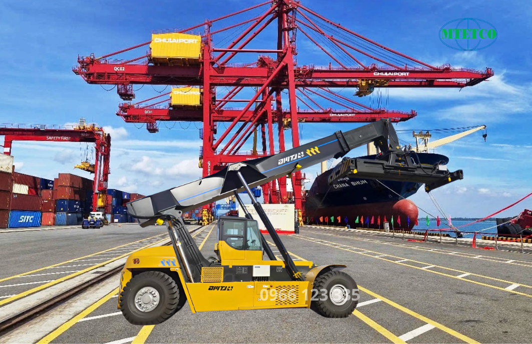 Hệ thống điều khiển thông minh với cảm biến tự động điều chỉnh tốc độ, báo tải, giảm tai nạn