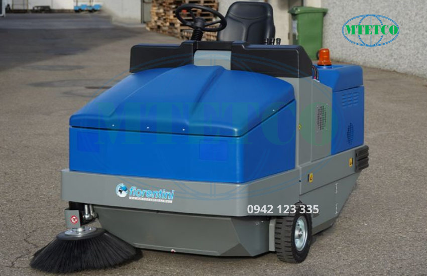 Xe quét rác Fiorentini s32