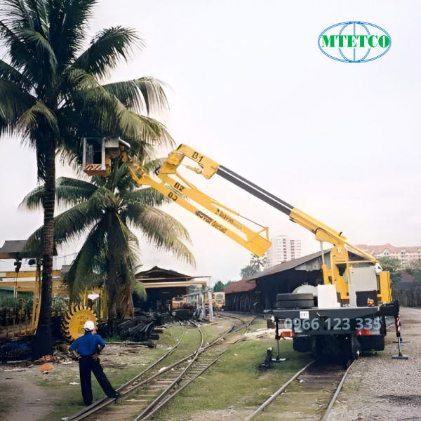 Xe kiểm tra gầm cầu Barin AB6.5 Combi