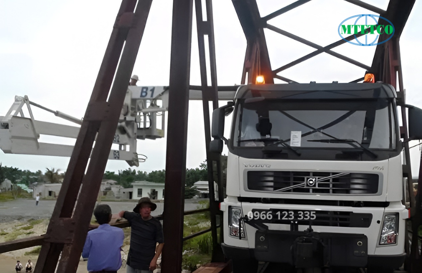 Xe kiểm tra gầm cầu chuyên kiểm tra gầm cầu thấp và vị trí khó tiếp cận