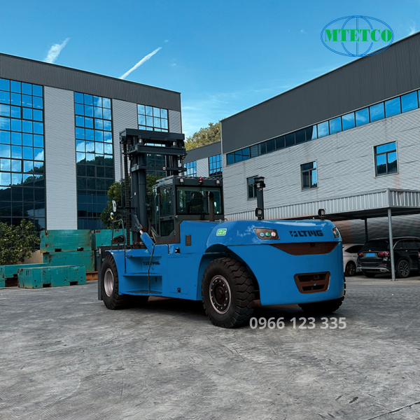 Xe nâng hàng LTMG 35 tấn chạy Diesel