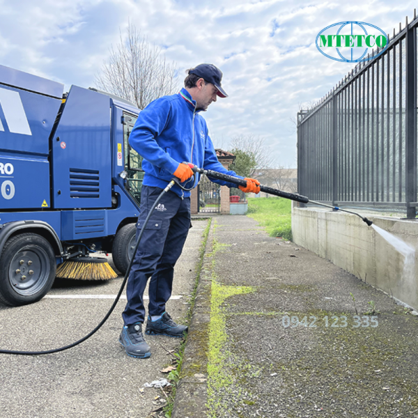 Xe quét rác Macro M10