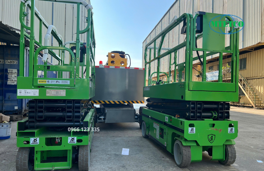 Xe nâng người tự hành cắt kéo Chenlift