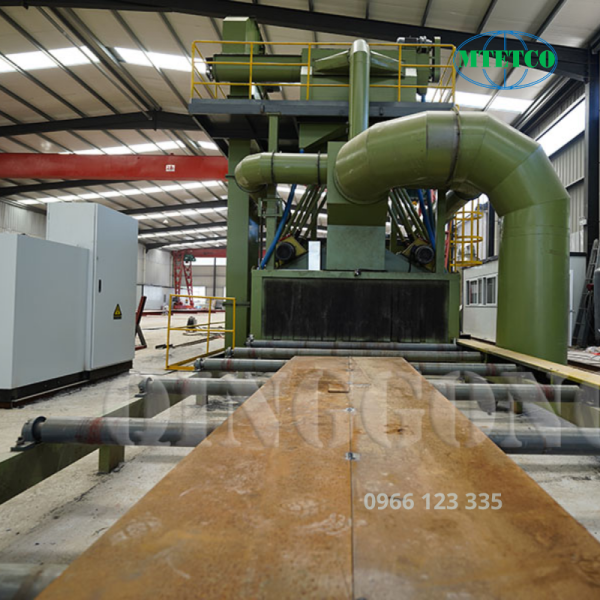 Dây chuyền phun bi làm sạch thép tấm QINGGONG