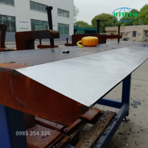 Máy vát mép thép tấm 2 mặt Taole TMM-80R