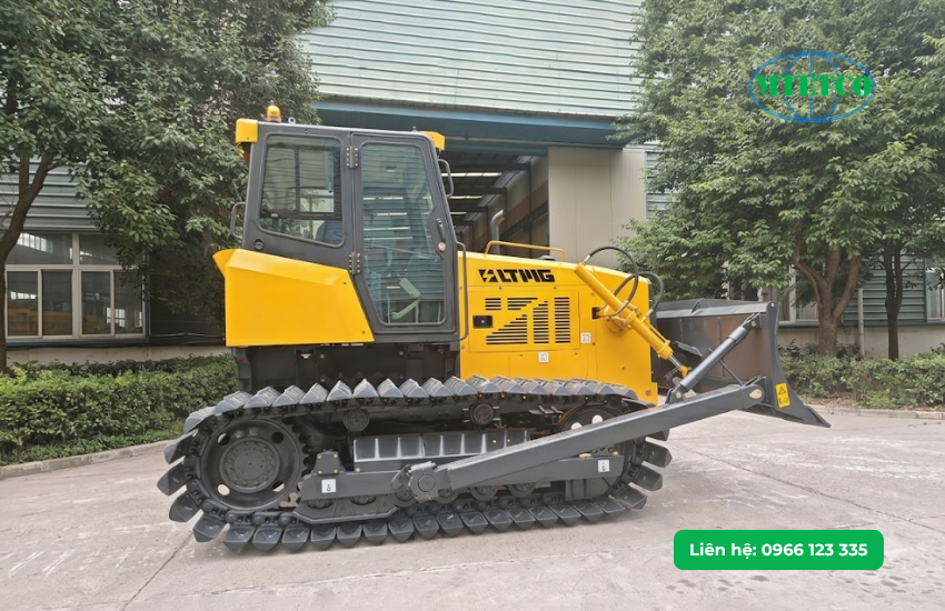 Máy ít bị lún, di chuyển ổn định và phát huy tối đa hiệu suất ngay cả trong điều kiện khó khăn.