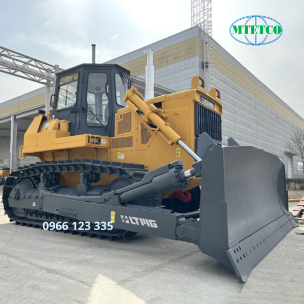 Xe ủi hạng trung LTMG T220