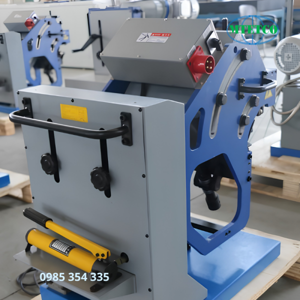 Máy vát mép thép tấm Taole GBM-12D/12D-R