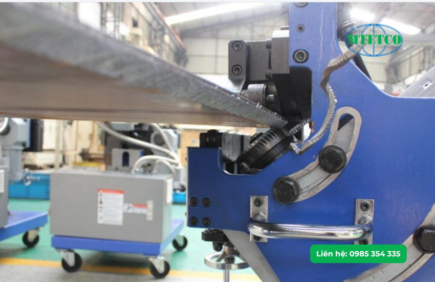 Máy vát mép thép tấm Taole GBM-16D-R